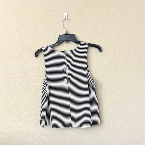 Banana Republic Striped Sleeveless Top - Picture 4 of 7